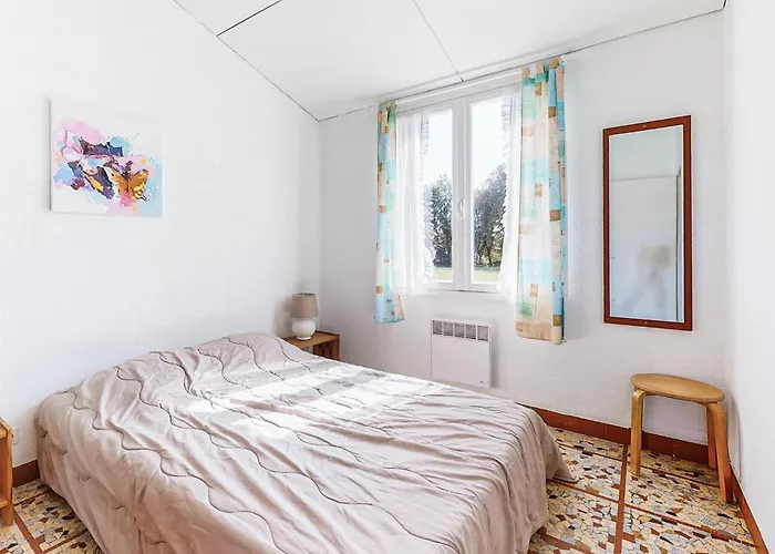 Stunning In 펜션 Saint-Savinien