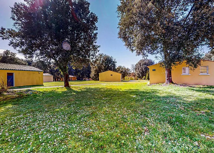 Stunning In 펜션 Saint-Savinien